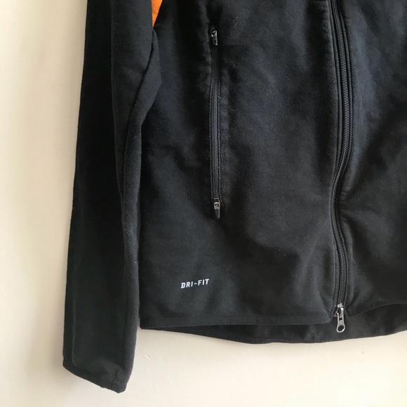 SOLD nike jacket - Picture 6 of 6